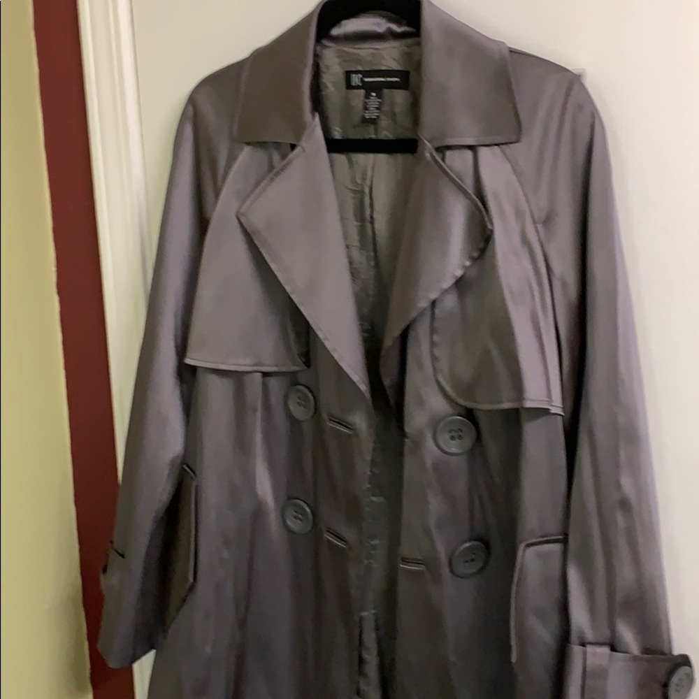 Blazer - Picture 2 of 5